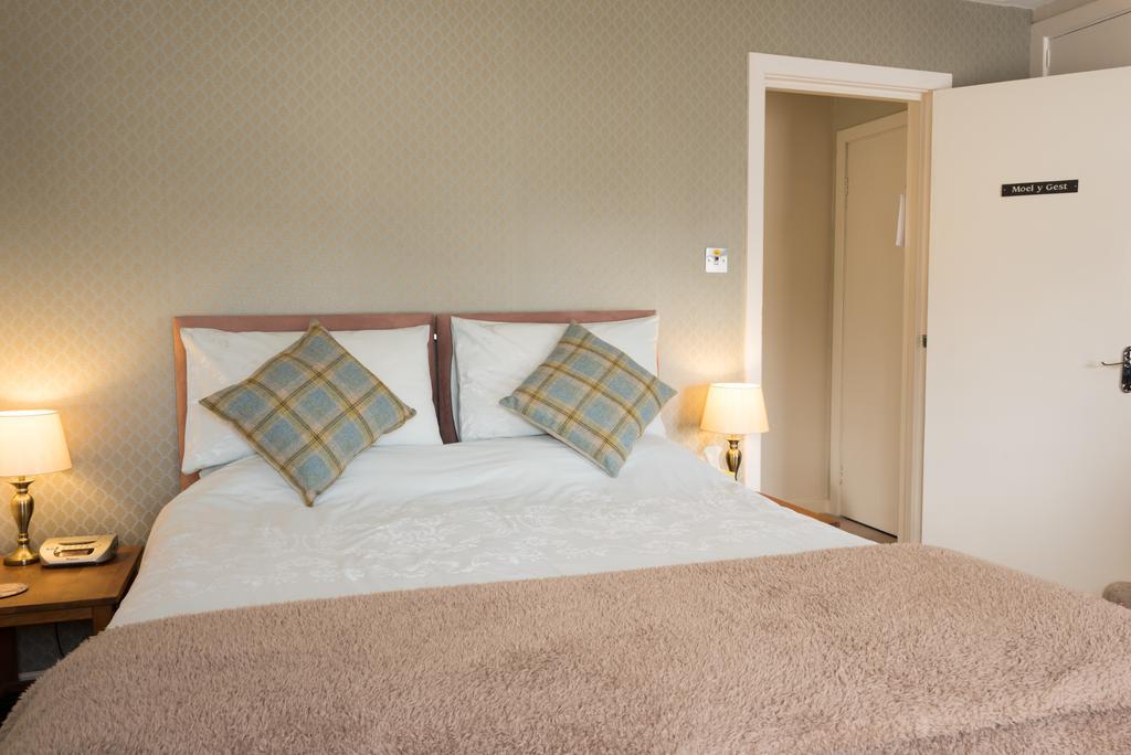 Bwlch Y Fedwen Bed And Breakfast Porthmadog Exterior foto